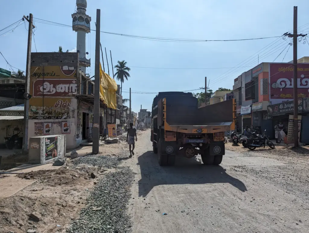 Kuttalam Part, Kuthalam, Tamil Nadu, Indien, 16.04.2024