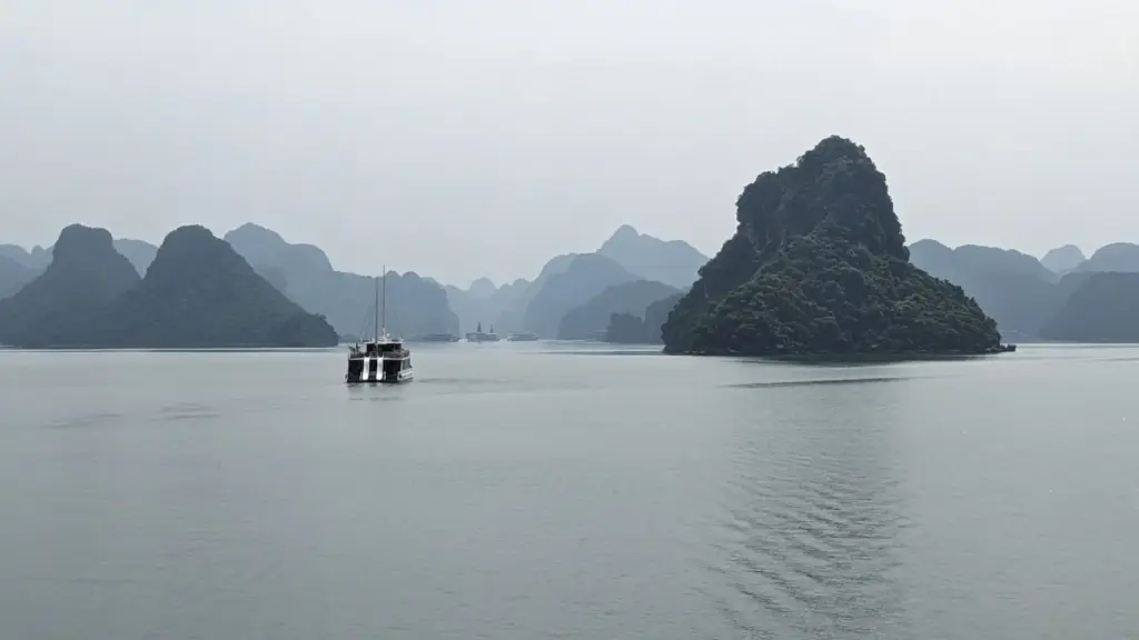 Halong Bay, 16.10.2023