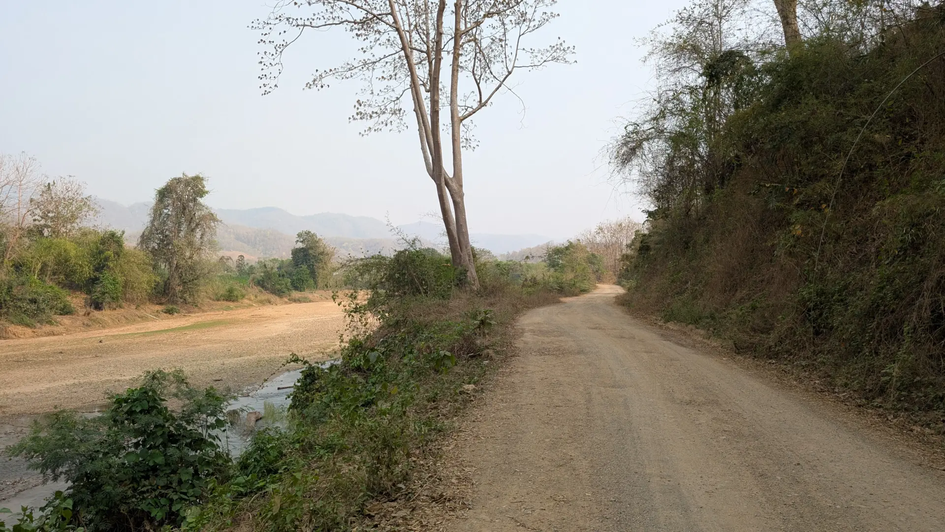 Ban Kat, Mae Sariang District, Mae Hong Son, 15.03.2025