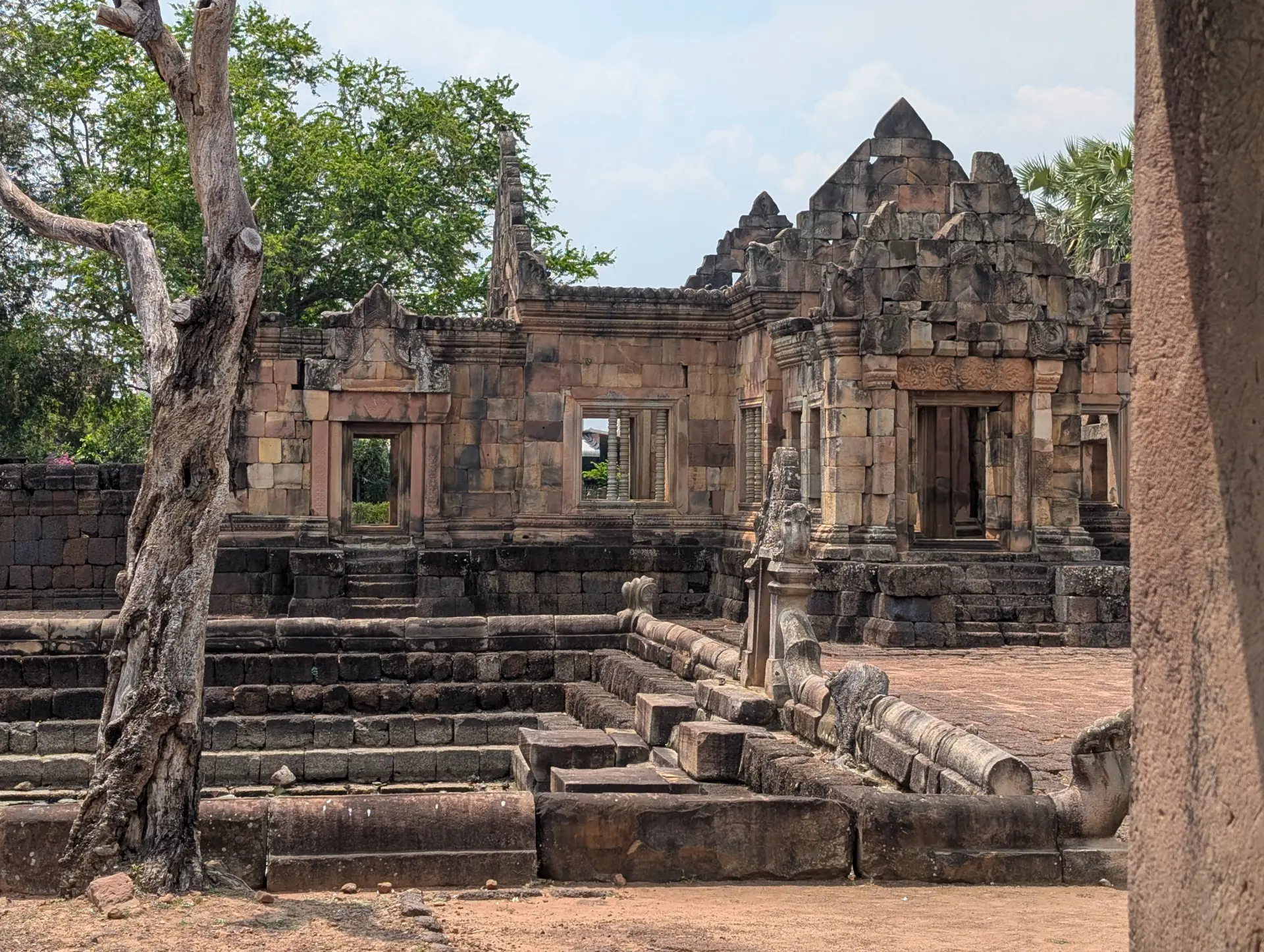 Prasat Mueang Tam, Buriram, 23.03.2026; Thailand