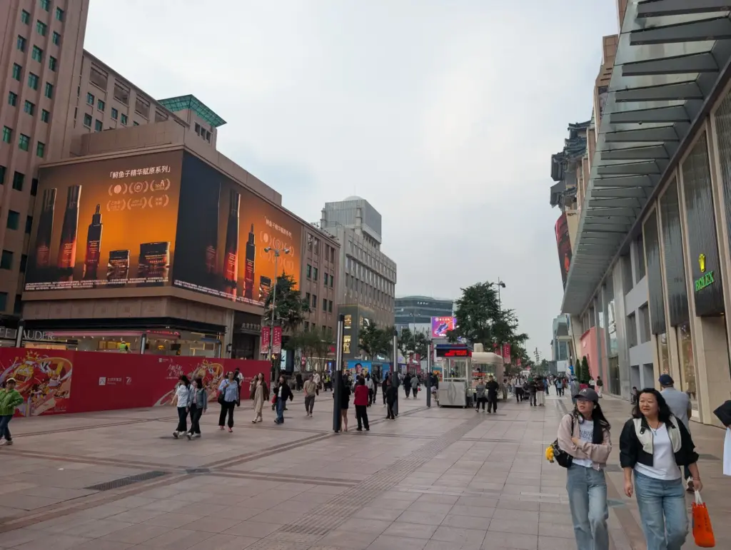 Peking, 23.09.2025