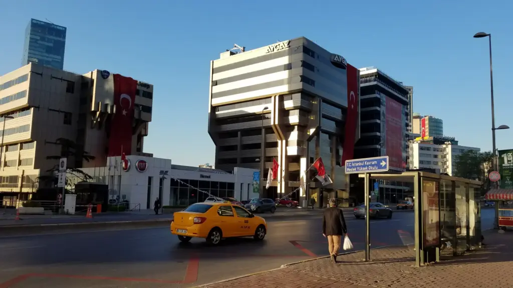 Gayrettepe, April 2018