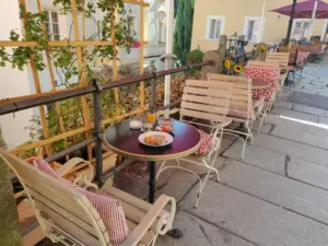 Das Hornsteiner - Pension und Café am Dom, Passau, 11.08.2022