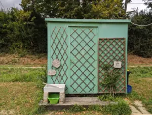 La Pangée Roulottes, Lansac, Frankreich, 29.08.2023